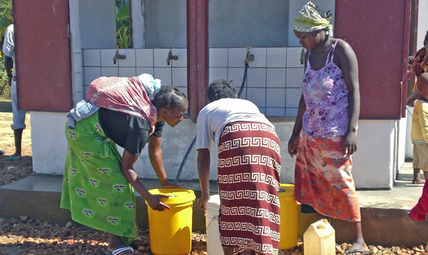 Fumbelo water kiosk